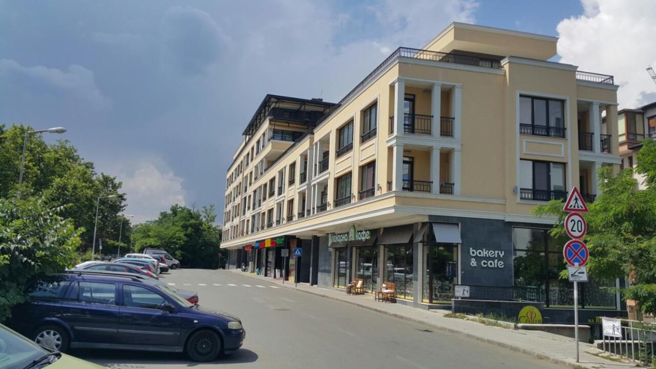 Business Studio Zia 2- In Lazur Burgas Bagian luar foto