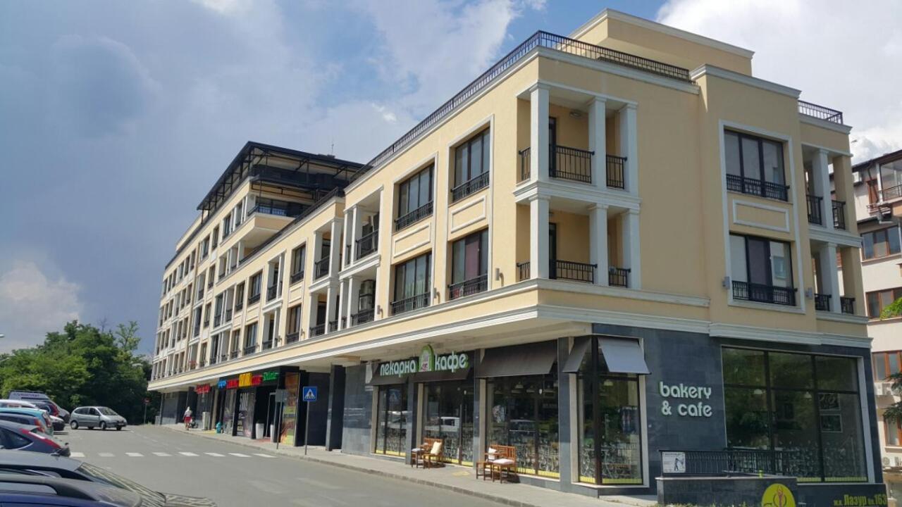 Business Studio Zia 2- In Lazur Burgas Bagian luar foto
